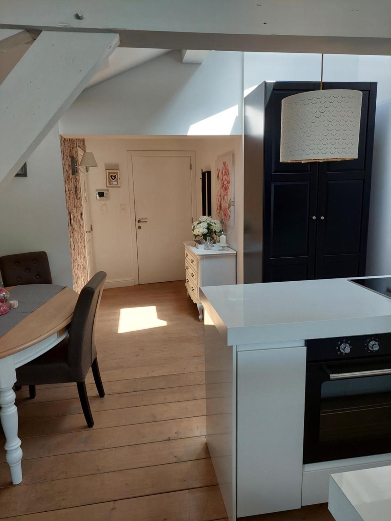 La Chambre Et Le Studio Du Chateau Du Golf De Bernalmont Lüttich Exterior foto